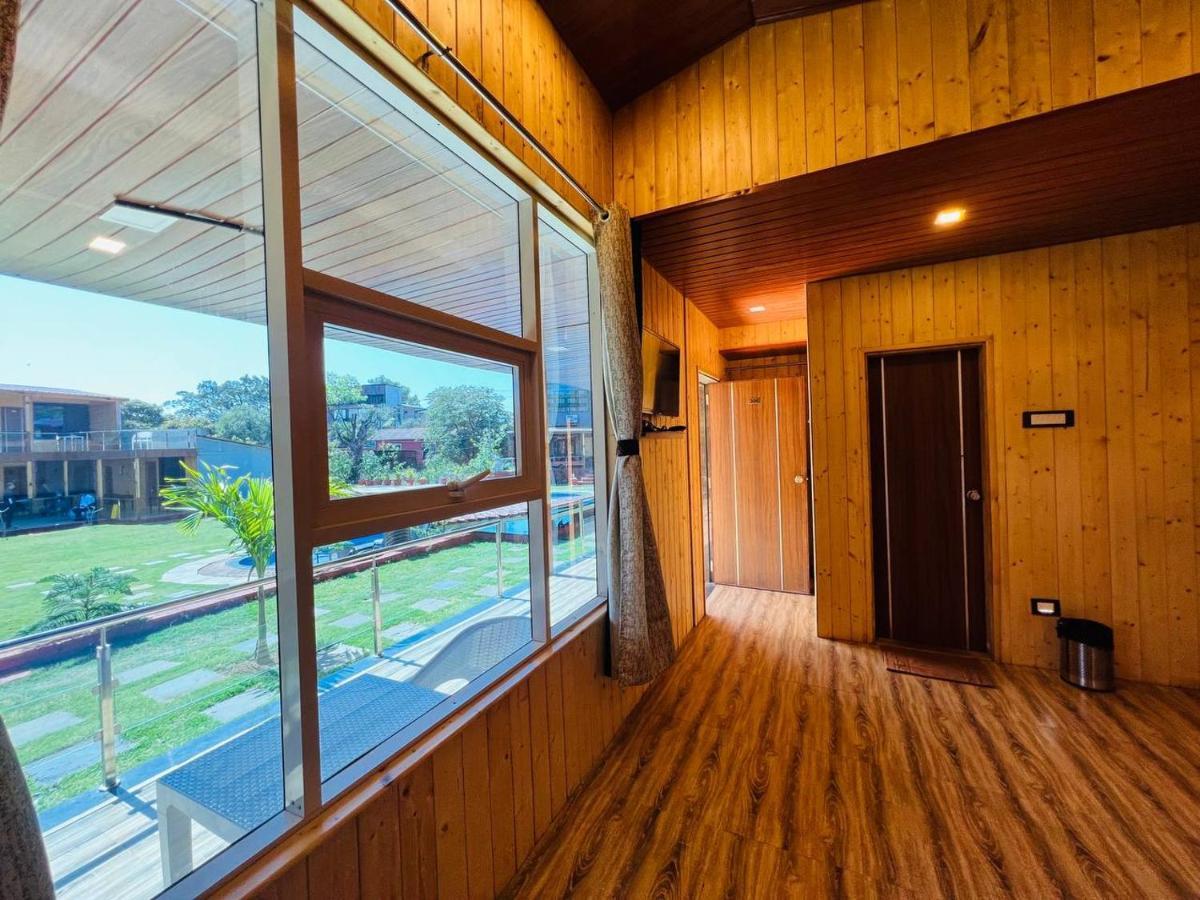 Arya Resort And Spa Mahabaleshwar Exterior photo