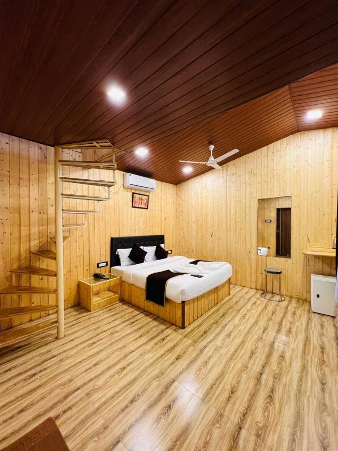 Arya Resort And Spa Mahabaleshwar Exterior photo